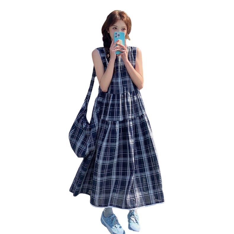 复古格子连衣裙女2025夏新款休闲俏皮韩版无袖显瘦过膝长裙送包包,女装连衣裙,诺蝶