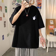 黑色