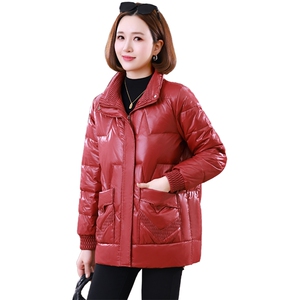 红色洋气减龄羽绒棉服女2024冬新款中年妈妈时尚立领加厚保暖棉袄图片