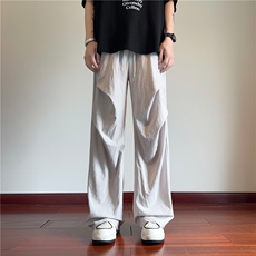 灰白色
