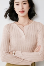 2025春夏微透超薄修身显瘦半开领精纺羊毛衫女针织打底衫套头上衣，女装羊毛衫，唯若美羊绒