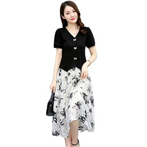 不规则短袖T韩版新款设计感显瘦修身V领套装，女装套装/套裙，布芭啦