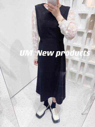 拼蕾丝袖连衣裙，女装连衣裙，U·M
