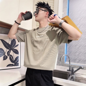 AT591/P48控68夏季社会小伙简单舒适百搭字母拼接撞色T恤男浅灰首图片