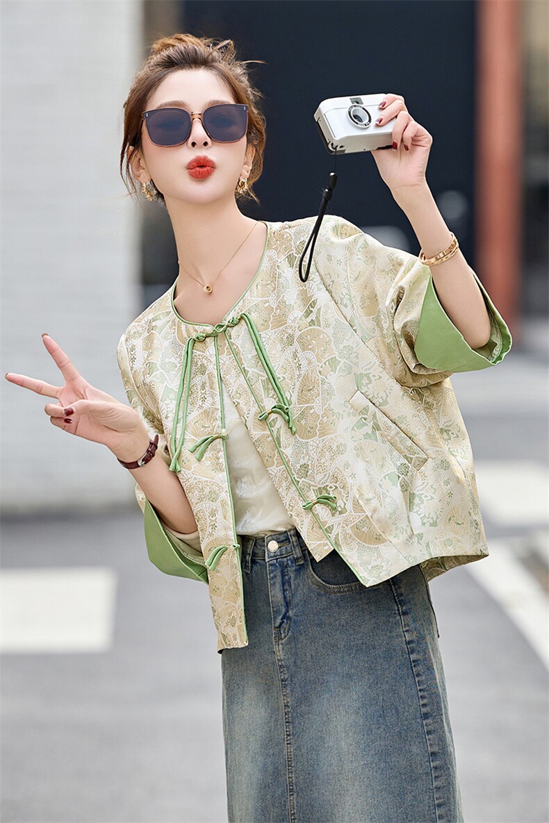 新中式国风绿色外套女2025春秋新款复古提花休闲气质短款上衣高端,女装短外套,关键词