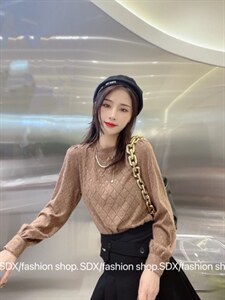 【现货】拉毛新款带项链上衣图片
