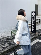 2021年冬装牛仔拼接羽绒服，时尚潮流。，女装羽绒服，非布可衣