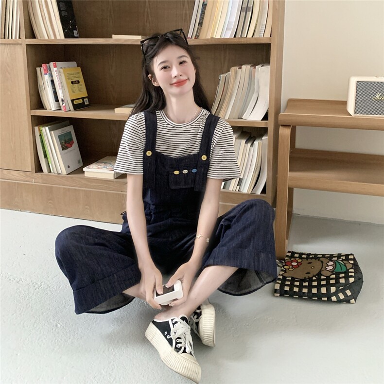 韩系复古减龄牛仔背带裤女2025夏新款学院风条纹T恤阔腿裤两件套,女装套装/套裙,2C307