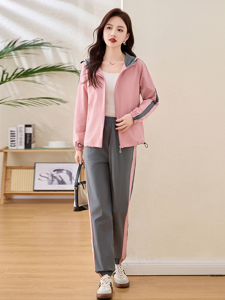 现货休闲女2025秋款装新款韩版时尚连帽洋气宽松显瘦拼接运动,女装卫衣/绒衫,凝聚力