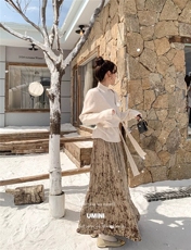 2025年秋季时尚百搭通勤简约休闲丝绒皱皱半身裙，女装半身裙，织己羊绒