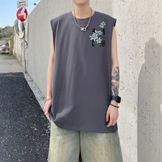 深灰色