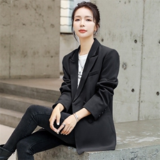 小众设计感西装外套女春秋天高级感休闲气质女神范西服潮牌双排扣，女装西装，韩蔻秀