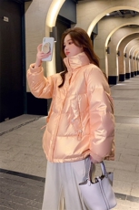 2020年冬季长袖中长款白鸭绒纯色斗篷型90绒羽绒服，女装羽绒服，辉之琳