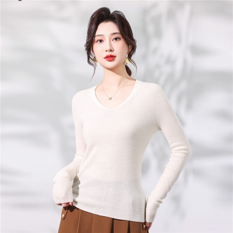 杨子纱100%超细羊毛鱼骨纹V?领套衫,针织衫/毛衣,优麦羊绒（原洪叶羊绒）