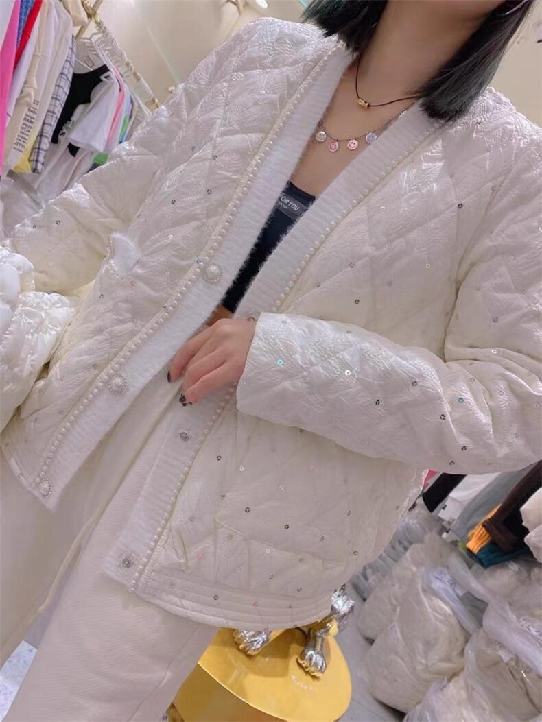 亮片羽绒服，女装羽绒服，玉米青豆