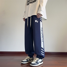 藏青色