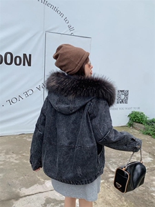 超大毛领 牛仔派克服图片