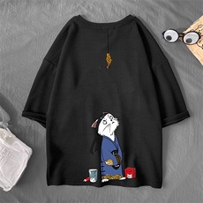 黑色