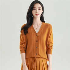 2025秋冬百搭时尚简约v领长袖针织衫，女装针织衫/毛衣，雅之冉羊绒