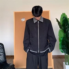 黑色