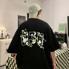 黑色