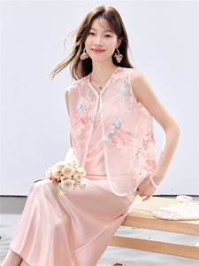 夏季新款现货！2026温柔风洋气重工刺绣花朵款马甲+珍珠吊带长裙图片