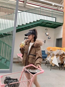 爆版大毛领派克服排单款外套好卖哦图片