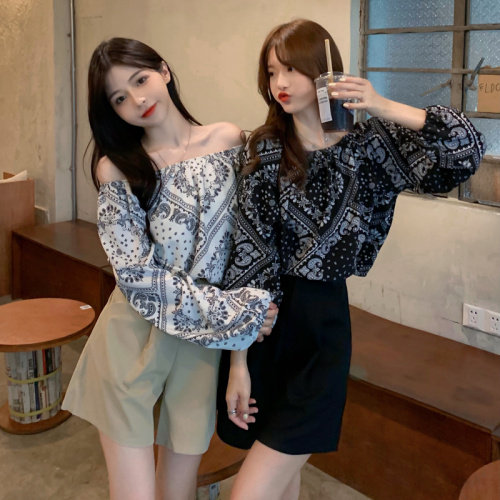 价韩版新款复古腰果花一字肩两穿长袖衬衫高腰显瘦短裤女，女装蕾丝衫/雪纺衫，潮品会