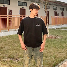 万针全刺绣工艺抖音得物高品质260克重磅纯棉双纱美式高街短袖T恤，男装T恤，电商A486-1