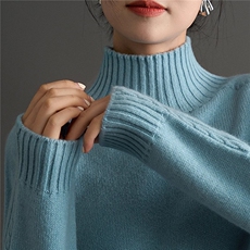 2025年秋季新款高领纯色绞花下开叉针织羊毛衫，女装羊毛衫，唯若美羊绒