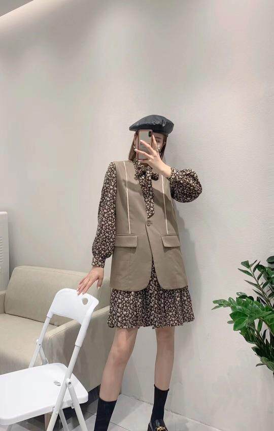 秋季两件套裙，其它，芊辰