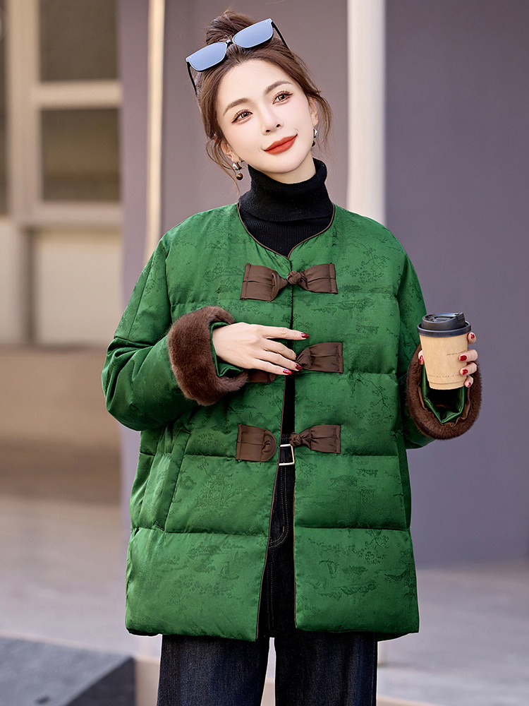 新中式提花盘扣设计羽绒服女2025冬季新款高端白鸭绒保暖外套,女装羽绒服,艾仟回(原伊仟回)