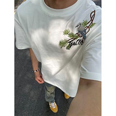 白色