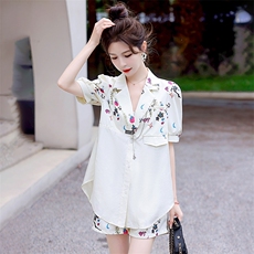 小个子高腰连衣裙西装领职业夏季短袖气质收腰印花短裤，女装短裤/热裤，韩美纤衣