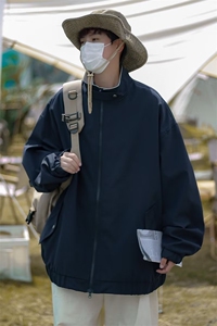 户外登山冲锋衣外套男春秋季新款宽松大码美式潮牌痞帅连帽夹克图片