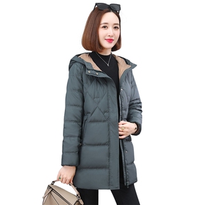 时尚中长款修身显瘦保暖羽绒服女图片
