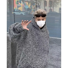 灰色