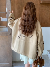 卡其色童趣涂鸦印花翻领撞色风衣外套女2025秋季韩系宽松休闲风，女装风衣，浙宝101