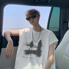 白色