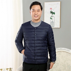 藏青色