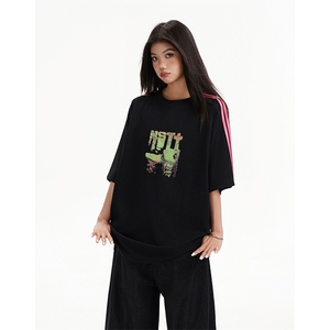 抖音得物高品质二开240克宽松纯棉美式潮牌三条杠织带短袖T恤图片