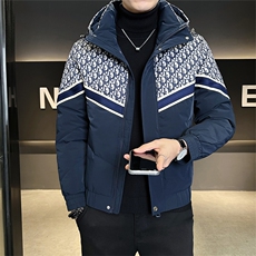 藏青色