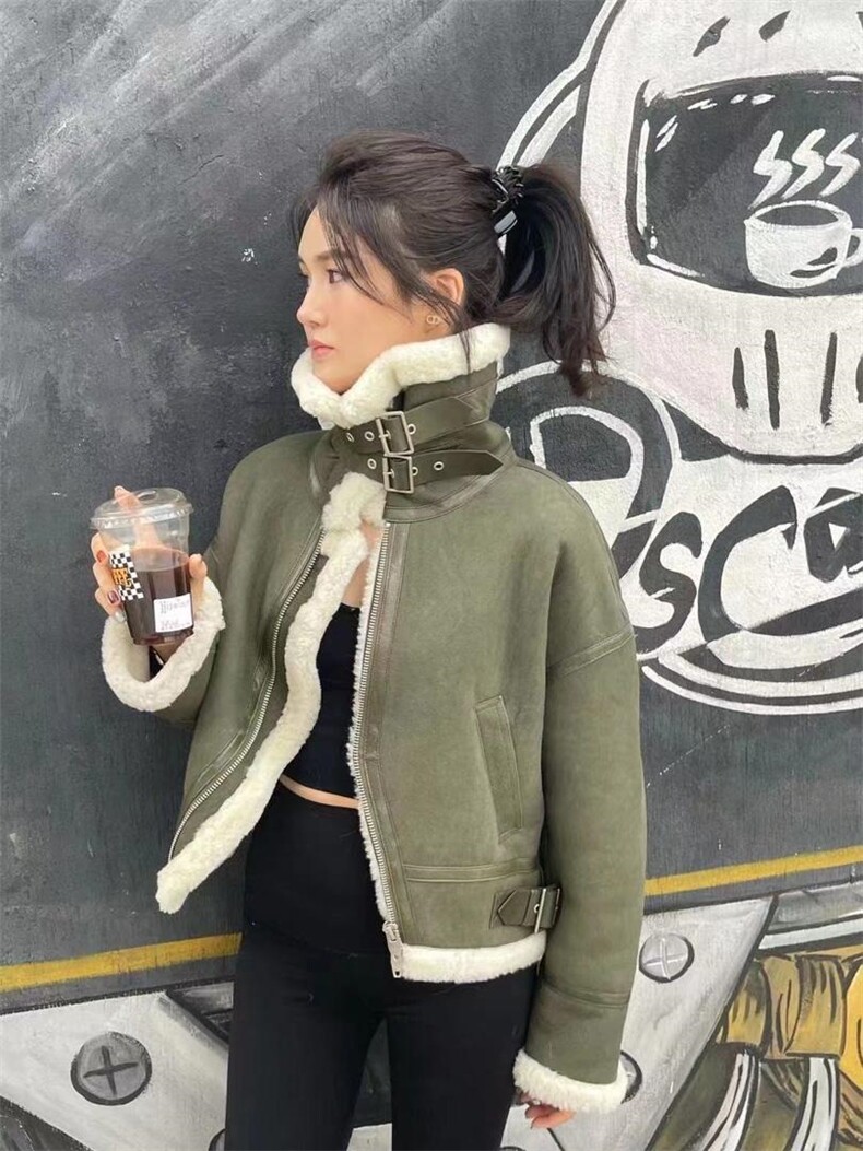 冬季新款机车款绵羊皮皮毛一体，其它，邱小姐