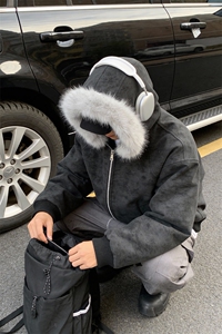 XZ514-2-25106-P70 大理石座山雕连帽绒毛刺绣外套冬季棉服夹克图片