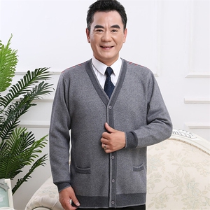 羊毛衫男开衫中老年人爸爸装红色毛衣加厚爷爷保暖外套V领针织衫图片