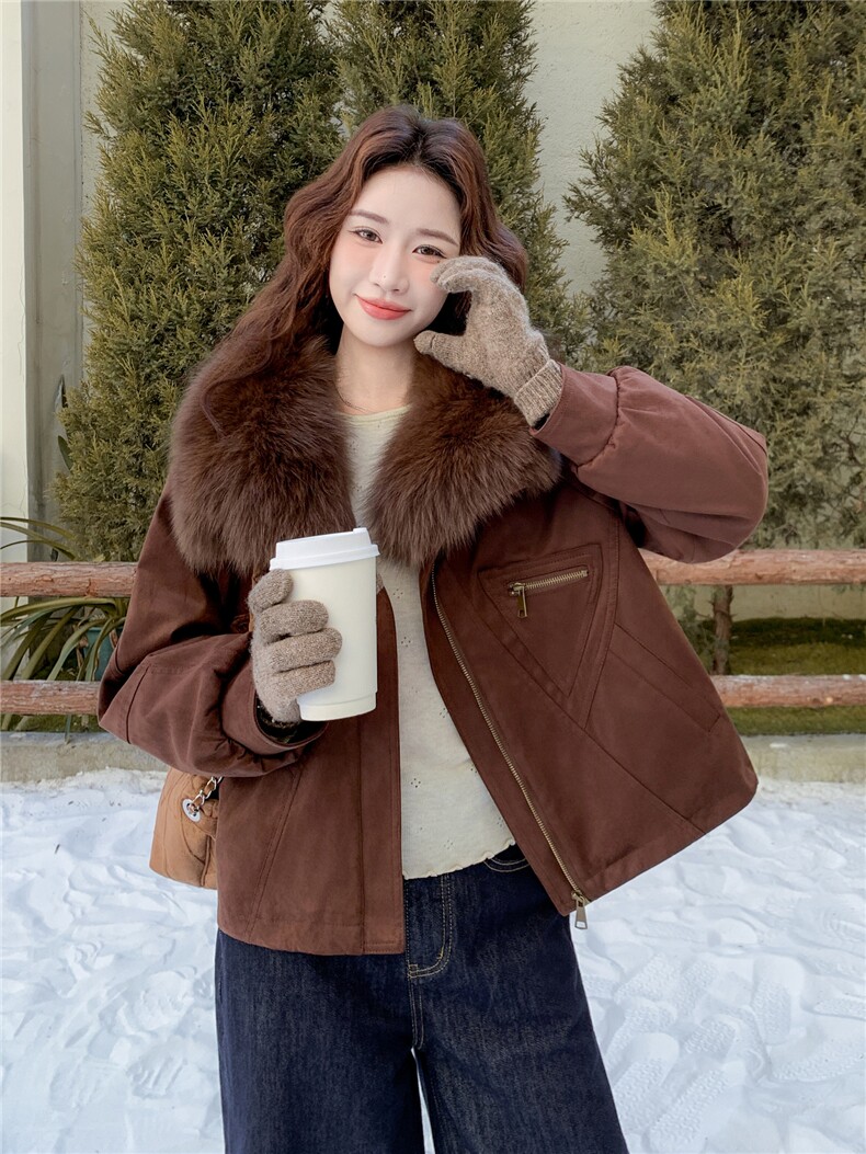 现货90绒白鸭绒羽绒服女2025冬新款鹿皮绒时尚洋气显瘦保暖外套,女装羽绒服,韩然一族