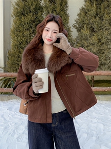现货90绒白鸭绒羽绒服女2025冬新款鹿皮绒时尚洋气显瘦保暖外套图片