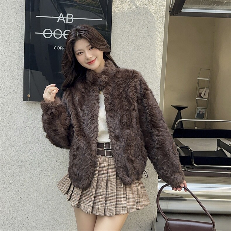 环保皮草小个子短款羊羔毛立领外套女2025秋冬加厚新款皮毛一体图片