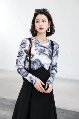 可脱卸的吊带两件套可咸可甜，女装背心吊带，迪蔓君翔