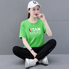 绿色
